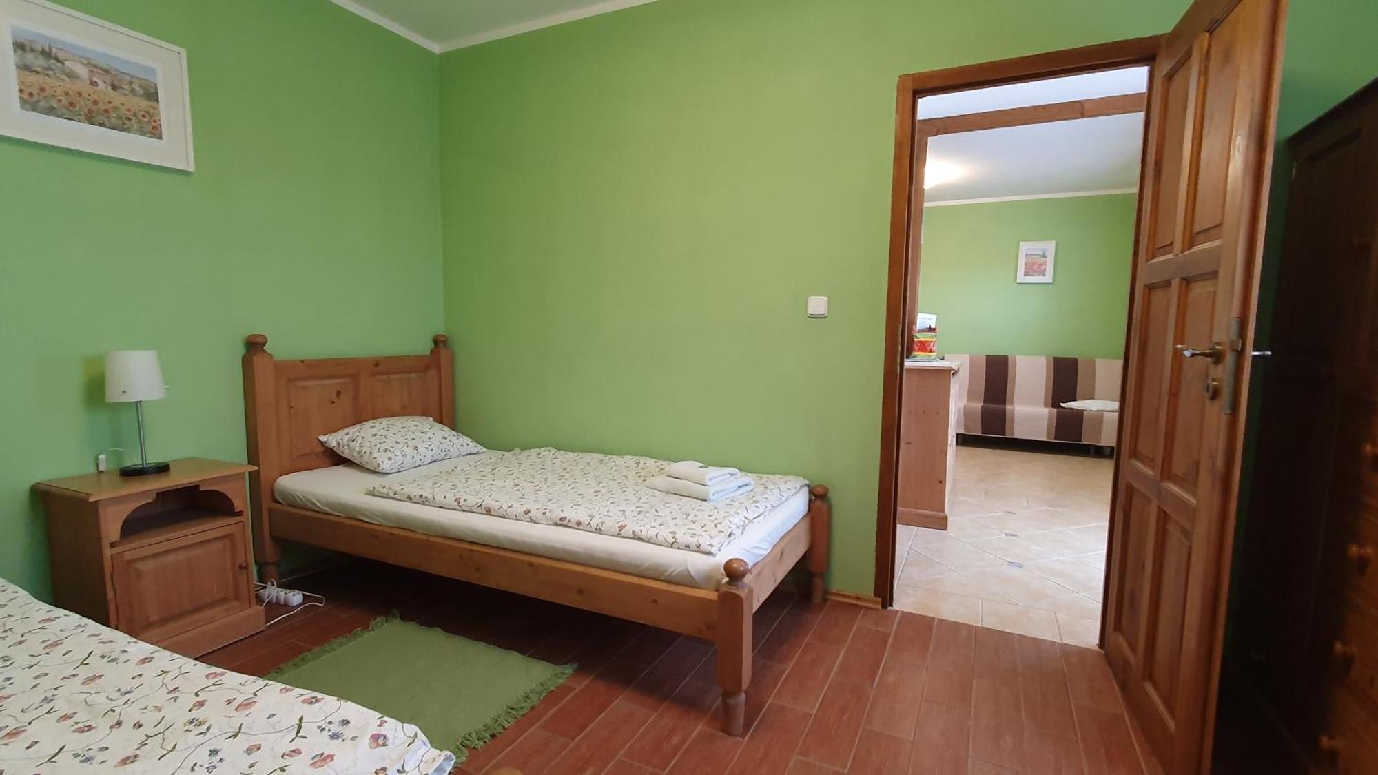 Penzion Na Lednicke Appartement Hlohovec Kamer foto